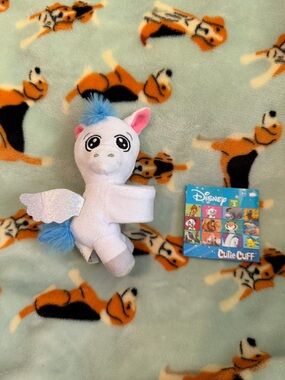 Disney Cutie Cuff